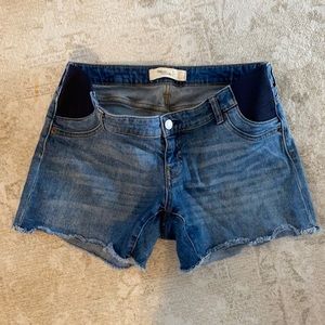 COPY - Maternity jean shorts